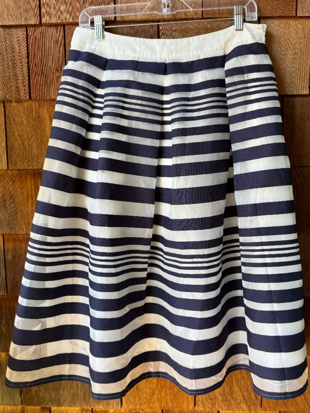 EUC ModCloth Navy and White Stripe Soiree Elation Skirt in Women's Large